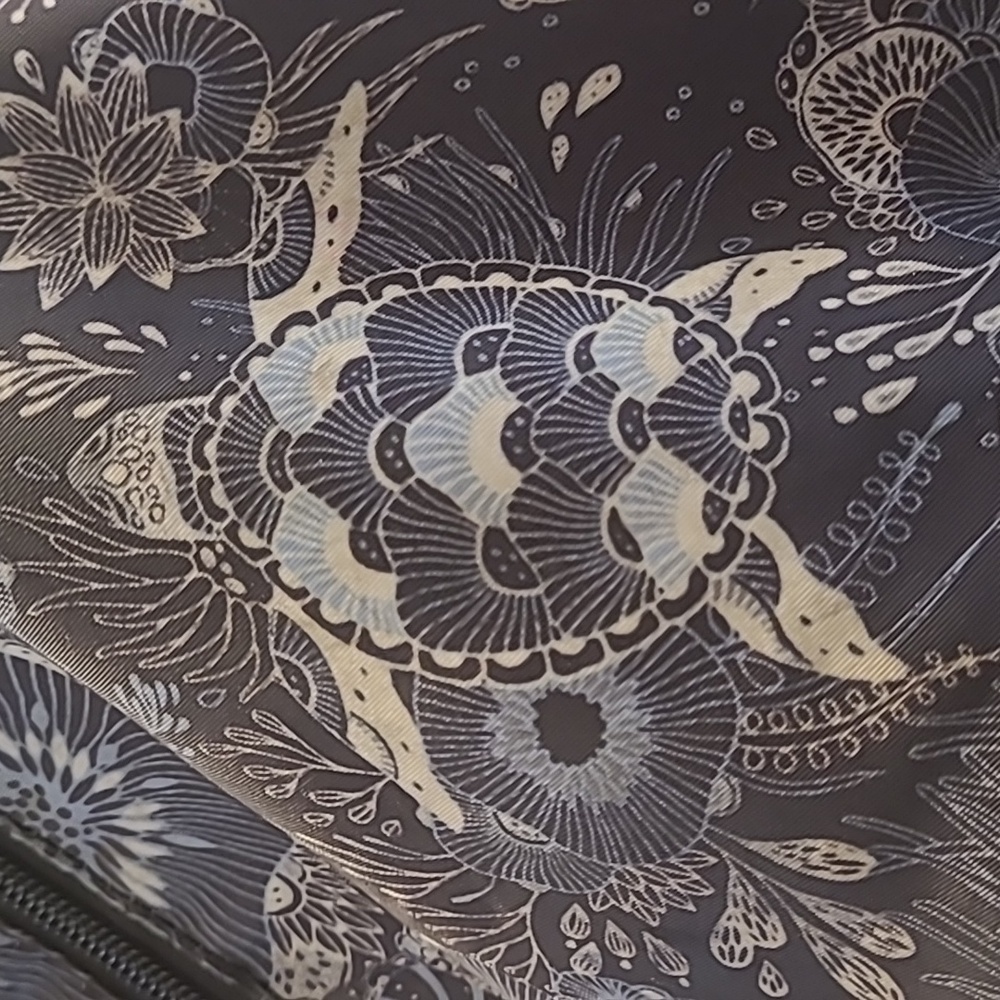 Sakroots Gray, Cream, Blue Ocean, Sea Turtle Patterned Sling Bag, Zipper Pockets - Picture 13 of 13